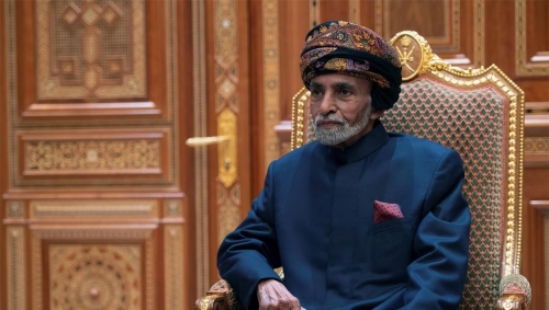الرئيس علي ناصر محمد يكتب "قابوس" .. بحكمة قاد عُمان خلال خمسين عام