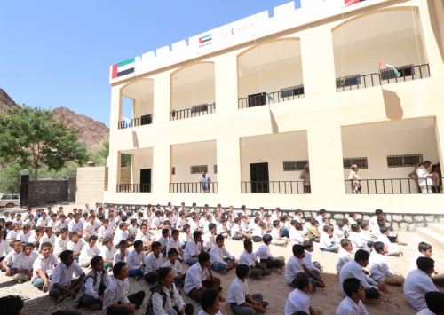 الإمارات تواصل دعمها لقطاع التعليم العالي بسقطرى