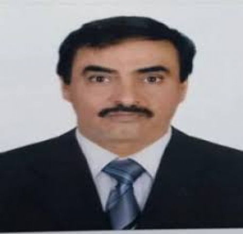 أمين عام مجلس محلي شبوة يتجاهل دماء شهداء العمالقة واحتلال الحوثي لمسقط رأسه