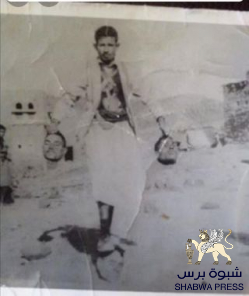 غدرو بالجيش المصري.. محلل سياسي: لهذه الأسباب نحذر من الزج بشباب الجنوب في معارك اليمن