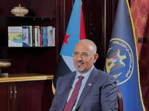 الرئيس "عيدروس الزُبيدي" يضع اللبنة الأولى لاستعادة دولة الجنوب
