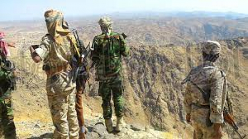عاجل: معارك عنيفة في جبهة يافع الحدودية وأنباء عن استشهاد أحد أبطال القوات الجنوبية