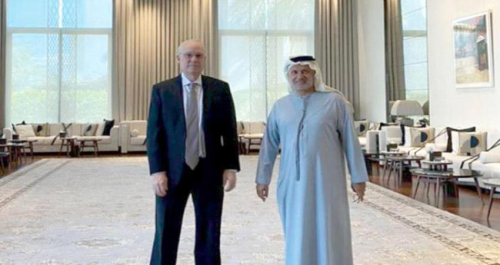 المستشار قرقاش: إعادة تصنيف الحوثي جماعة إرهابية يعزز من التوجه الدبلوماسي الدولي لايجاد حل للأزمة اليمنية