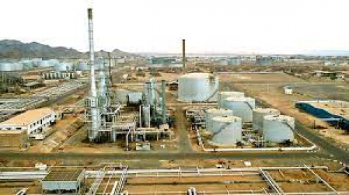 خبير اقتصادي: مصفاة عدن شاهد على حجم المؤامرات على الجنوب