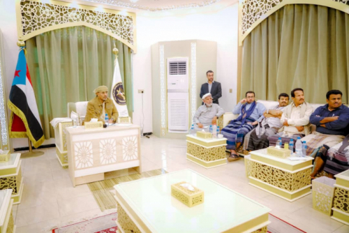 رئيس الانتقالي: التحديات في شبوة على رأس الأولويات