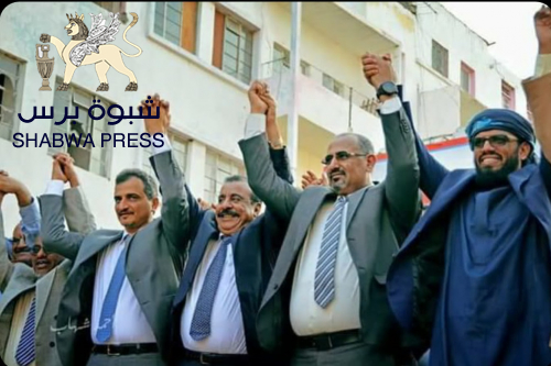 على قيادة المجلس الانتقالي ان لا يتحسسوا من اي نقد يهدف الى الضغط لاجراء اصلاحات 