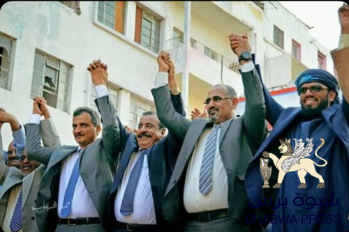 لقيادة المجلس الانتقالي الجنوبي.. آن أوان تولي رئاسة مجلس القيادة وتشكيل حكومتين