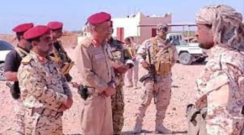 اللواء "طالب بارجاش" يتفقد مقر لواء الأحقاف ونقاطه