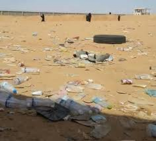 احقر القوم وارذلهم لم يبنوا حمام في منفذ الوديعة