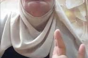 الرحال البدوي الشبواني يسخر من "سام وابتسام" ومهرجي لندن وبرلين