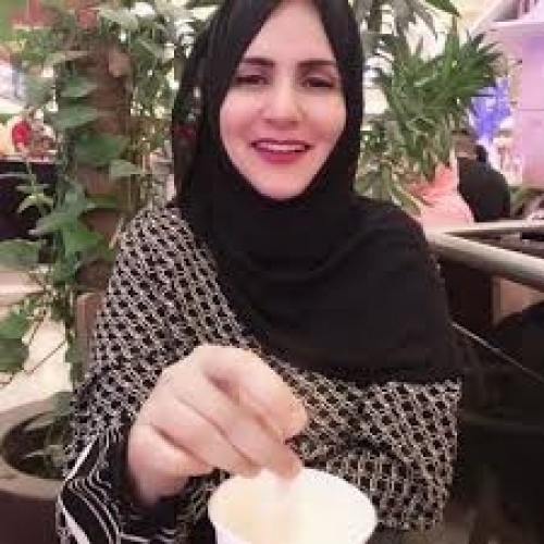 الناشطة الحقوقية والسياسية "سارة اليافعي" تدعو لإنقاذ شبوة