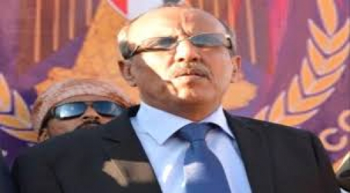 ناشط جنوبي يعلق على تفويض "علي الكثيري" لرئاسة رابطة ابناء الجنوب العربي