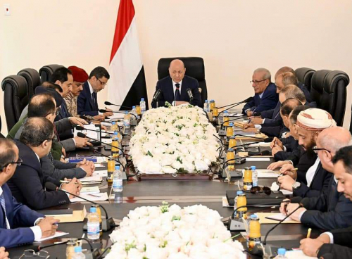 الجنوبيون أحنوا ظهورهم فركبها "العليمي" ودلدل أرجله