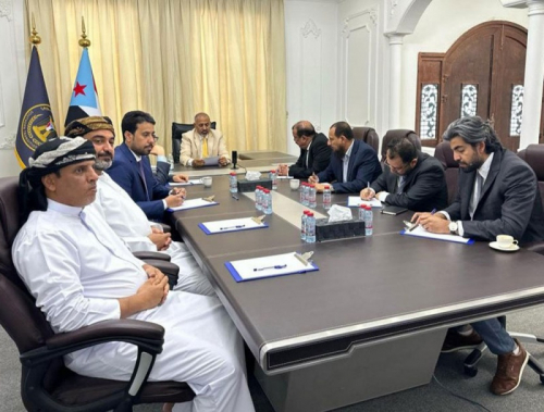 الانتقالي الجنوبي يمنح بن مبارك فرصة تنفيذ وعوده