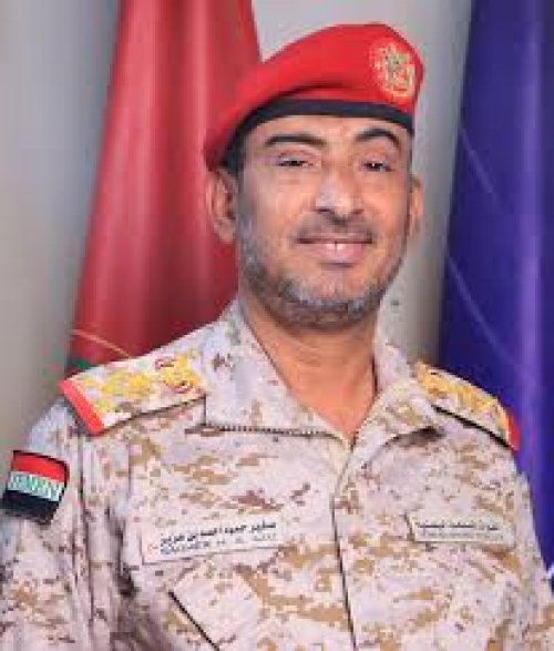 ربيع شهادات الدكتوراة المسروقة يعصف برئيس أركان جيش الشرعية