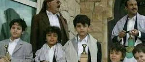 جمهورية الأصهار والأبناء في اليمن.. حين سقطت الدولة وتحولت السلطة وحقول النفط إلى إرث عائلي