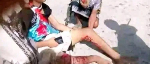 عاجل: هجوم همجي لقوات الغزو اليمني على متظاهرين سلميين في حضرموت وسقوط 3 جرحى