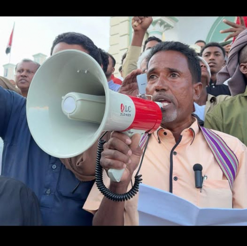 عاجل: قوات درع الاحتلال اليمني تختطف "ناصر بن شعبان" من منزله في سيئون وتثير غضباً شعبياً واسعاً