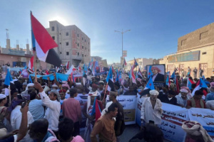  عدن تشتعل سياسيًا: الجنوب يرفض الإقصاء ويضع سلطة رشاد العليمي أمام اختبار الإرادة