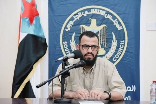 الشيخ بن بريك يتوعد الاخونج الساعين لتفريخ مكون جنوبي إرهابي بملاحقة الأمن المصرية