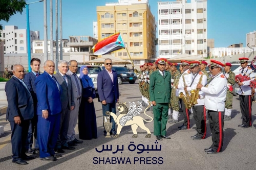 السفير الروسي في عدن يلتقي قيادة الإنتقالي بناء على طلبه 