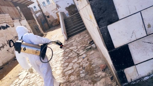 برعاية الانتقالي.. تواصل حملات الرش الوقائية من "كورونا" في المكلا وحورة ووادي العين 