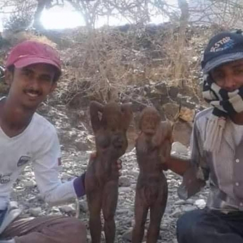 راعي أغنام في شبوة يعثر على كنزاً أثريا ثميناً في كهف أحد الجبال 