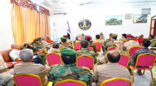 قيادة المجلس الانتقالي تعقد لقاءا موسعا مع قيادات عسكرية جنوبية