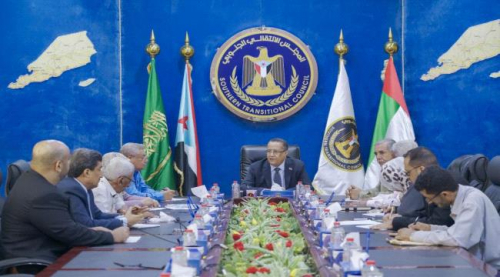 الخبجي يستعرض مع مركز دعم القرار نتائج مشاورات ولقاءات الانتقالي مع التحالف والدول الشقيقة