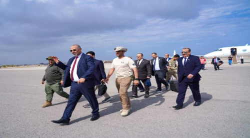 الزبيدي يخلى سبيله من الاقامة الجبرية (توثيق)