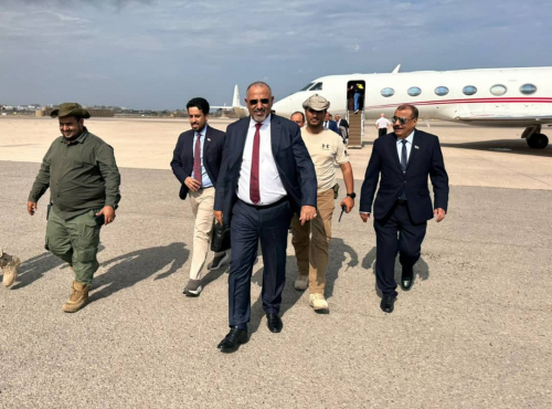 عودة الرئيس الزُبيدي: تباشير بحلحلة أوضاع العاصمة عدن والجنوب