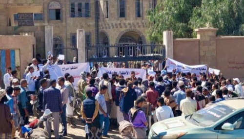 زنازين إخوان اليمن.. معتقلون يخوضون معركة الأمعاء الخاوية
