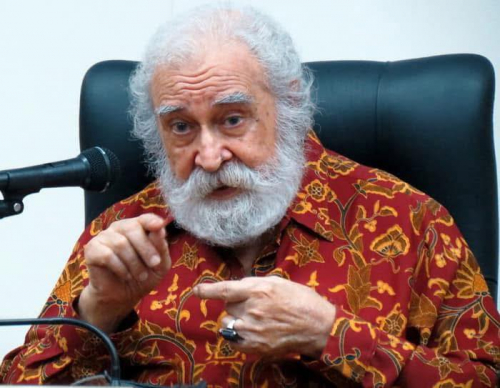 وفاة الفيلسوف الماليزي العلاّمة سيد محمد نقيب العطاس، الأحد 8 مارس 2026 في كوالامبور: