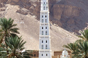 الجعيدي يحذّر من تغلغل المذاهب التكفيرية الوافدة وتهديدها للسكينة الاجتماعية في حضرموت