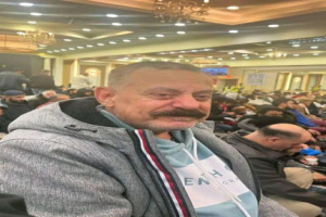 "إن متُّ فالعليمي مسؤول".. أحمد سيف حاشد يكتب وصيته من نيويورك ويهاجم السلطة