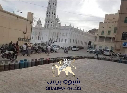 سيأتون إلى سيئون يحملون ما لذ وطاب .. وسيحملون حماماتهم المتنقلة .. ونحن نبحث عن دبة غاز 