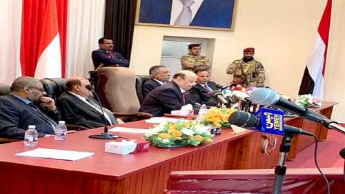 هادي والإصلاح بين إيقاف حرب الحديدة ولعبة سيئون