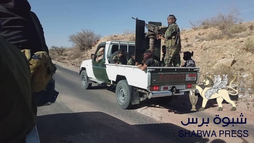 الرئيس هادي يشن حرب سياسية وإعلامية على الضالع ومهد الطريق للحوثيين لاحتلالها 