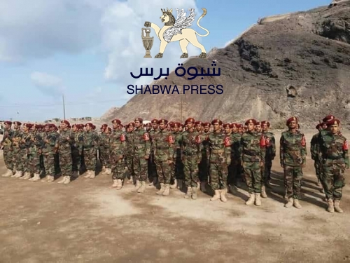 سياسي جنوبي : القوات العسكرية ليست نائمة وقيادات الانتقالي على تواصل مستمر بكل الوحدات الجنوبية
