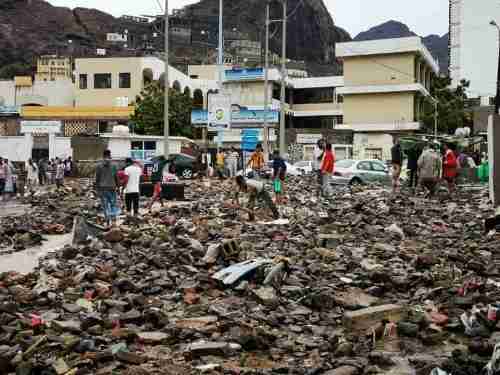 حزب رابطة الجنوب العربي يدعو إلى كف أيدي الفساد عن إيرادات عــدن 