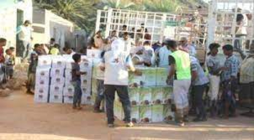 مساعدات ومبادرات رمضانية إماراتية تنعش الحياة في سقطرى