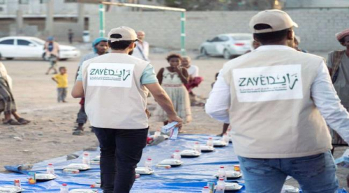 للمرة الثانية.. مؤسسة زايد توزع وجبة إفطار صائم في لحج