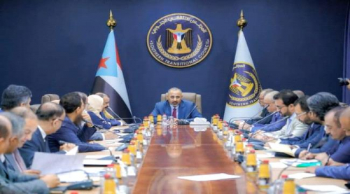 الرئيس الزبيدي: اللقاء التشاوري يمثل مدخلا لشراكة جنوبية حقيقية