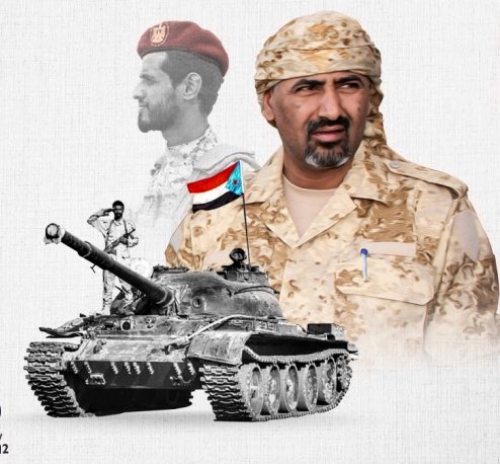 الرئيس الزُبيدي يستعيد إعادة بناء الجيش الجنوبي بأكثر قوة