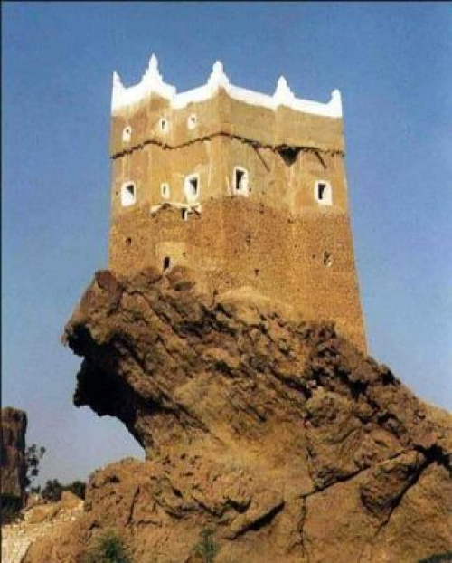 اللجنة الأمنية في حضرموت تؤكد سريان قرار منع حمل السلاح
