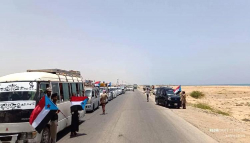 طلائع أبناء المشقاص تصل العقبة.. بشعار "حضرموت أولًا" 