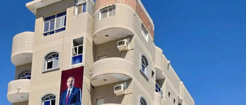 بقوة الشارع الحضرمي لا برغبة مليشيات سلطات القمع والقتل.. إعادة فتح مقر الانتقالي بالمكلا