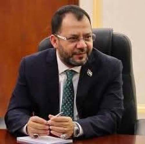 لو أتى 10 من آل الكاف.. الكهرباء ملف قذر وثروة طائلة تديرها عصابة أطرافها كثيرة داخلياً وخارجياً