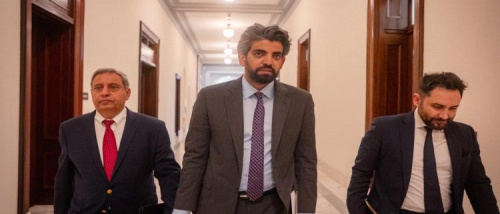 تحركات الانتقالي تضع النقاط على الحروف وتكشف حدود "حوارات الفنادق"