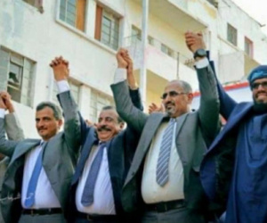 الشيخ بن بريك: الانتقالي إطار جامع لا يلغي التعدد.. ومحاولات المكايدة ستفشل